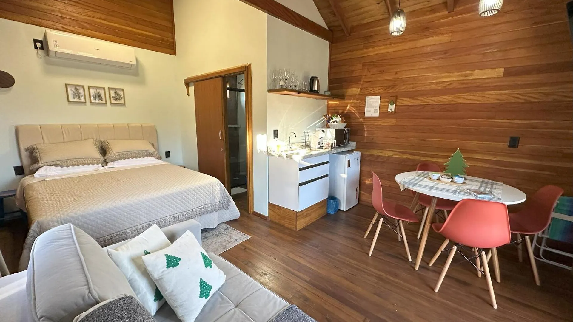 Alojamento de Turismo Selvagem Pousada Hoff Haus Pomerode